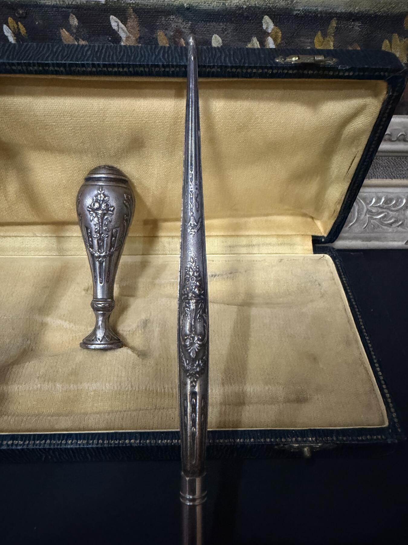 海外回流春节精品专场（一） 法国回流19世纪包银文具一套（笔：18.3cm，拆信刀：21cm，火漆章：7.2cm，共计61.5g，无银款）