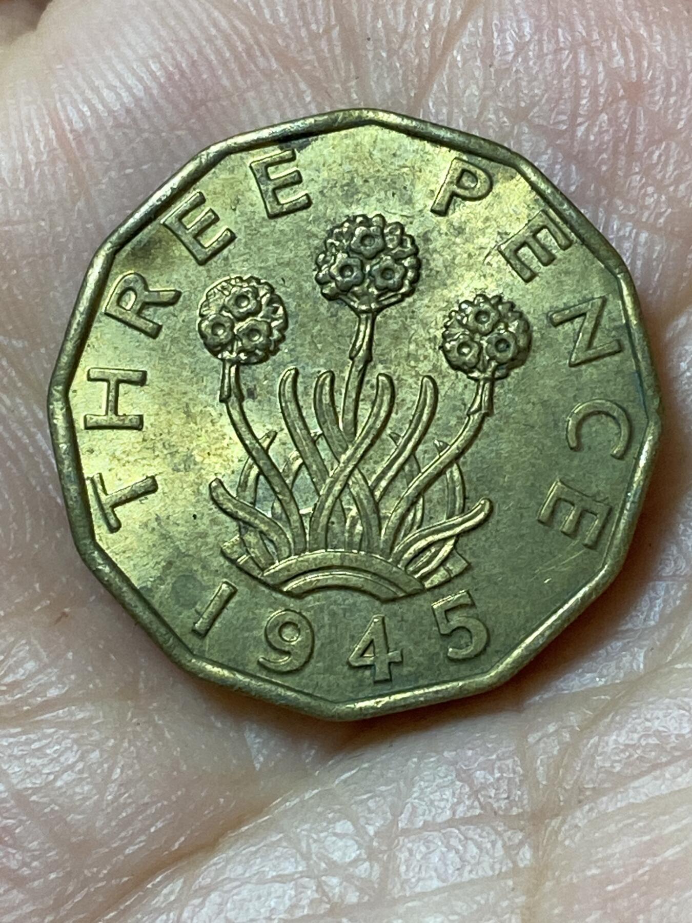 2026年第二十三场(总第一百九十二场）外国好品散币场(年后发货) 原光好品–英国🇬🇧1945年3便士(乔治六世第一版)