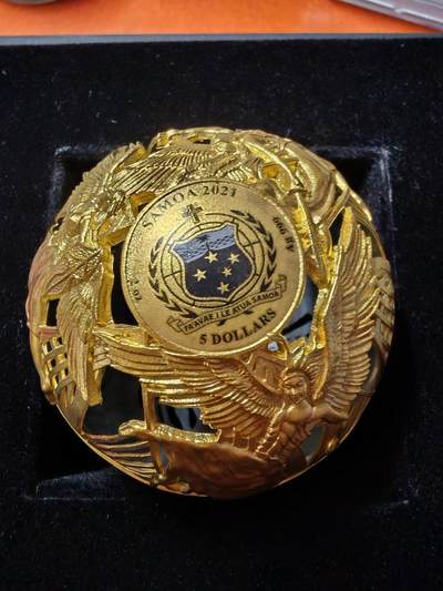 长老汇蛇年精选第一百场拍卖 - 2021萨摩亚天与地5元球形镀金镂空仿古银币，2盎司999银，盒证全，1499枚