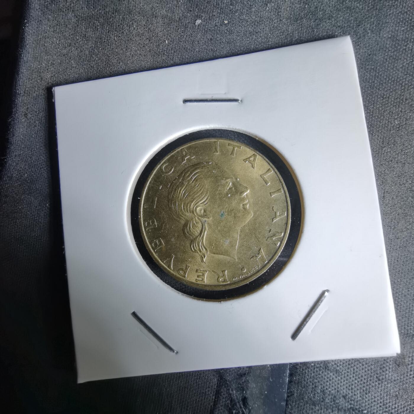 沼泽如烟--第991场 意大利1995年200里拉