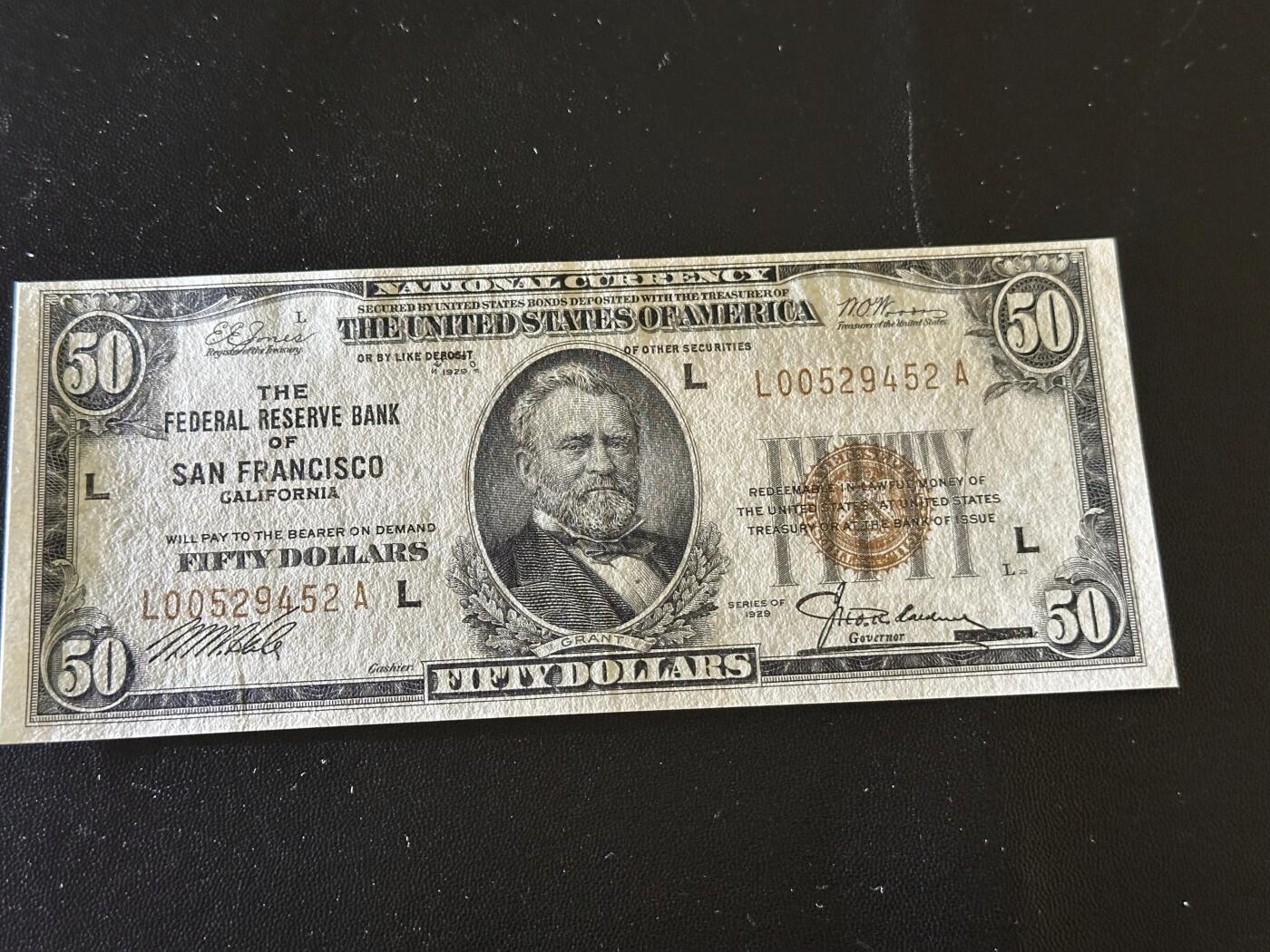 《外钞收藏家》第六百一十期（新年假期场/年后快递恢复正常再发货）（长期征集拍品、欢迎藏友们联系合作）