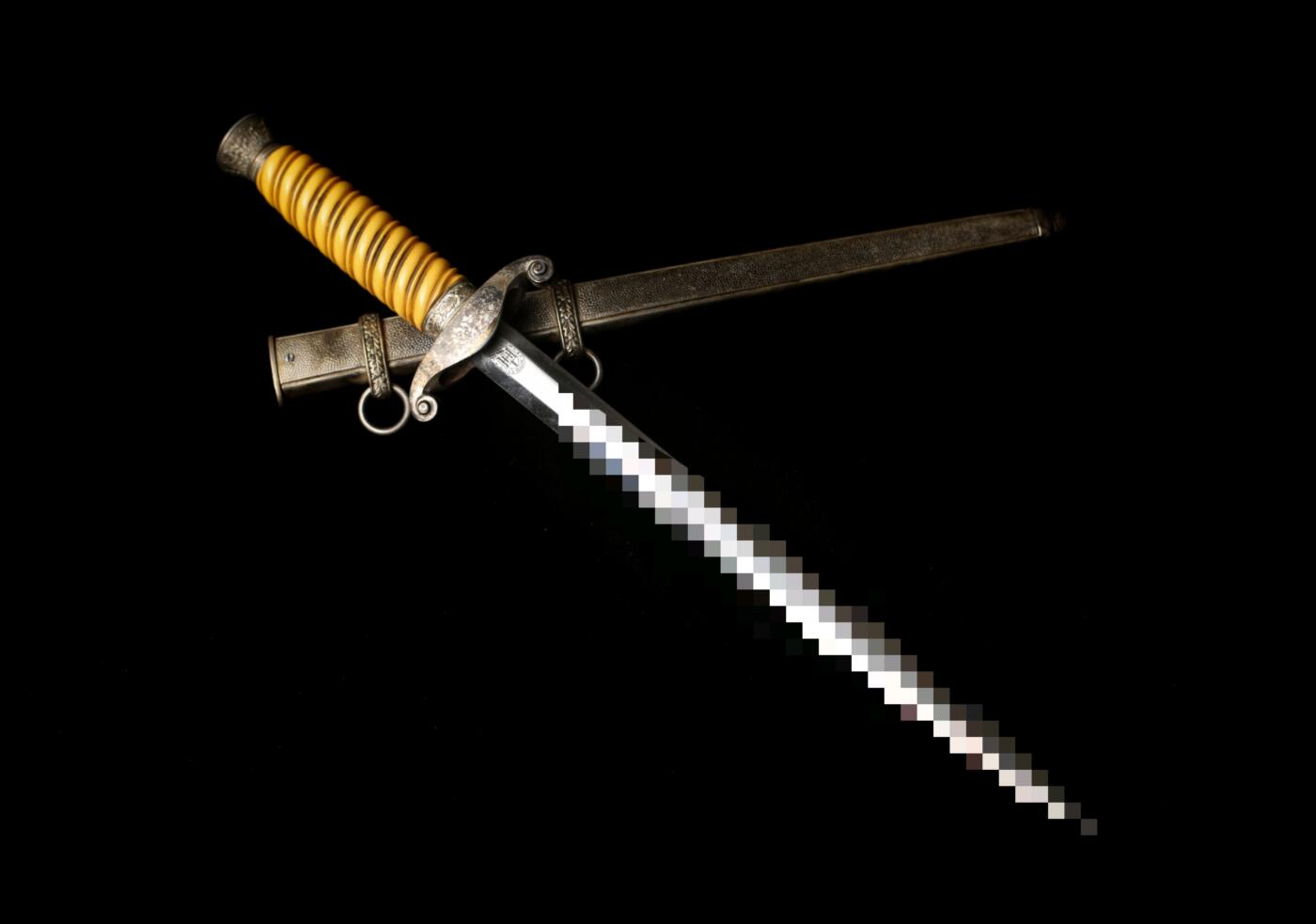 欢庆春节！戎马世界章牌大赏第112期春节大拍  德专场 德国陆军军官匕首，配吊挂带与军官剑穗——霍斯特（Hörster）制造 品相极好