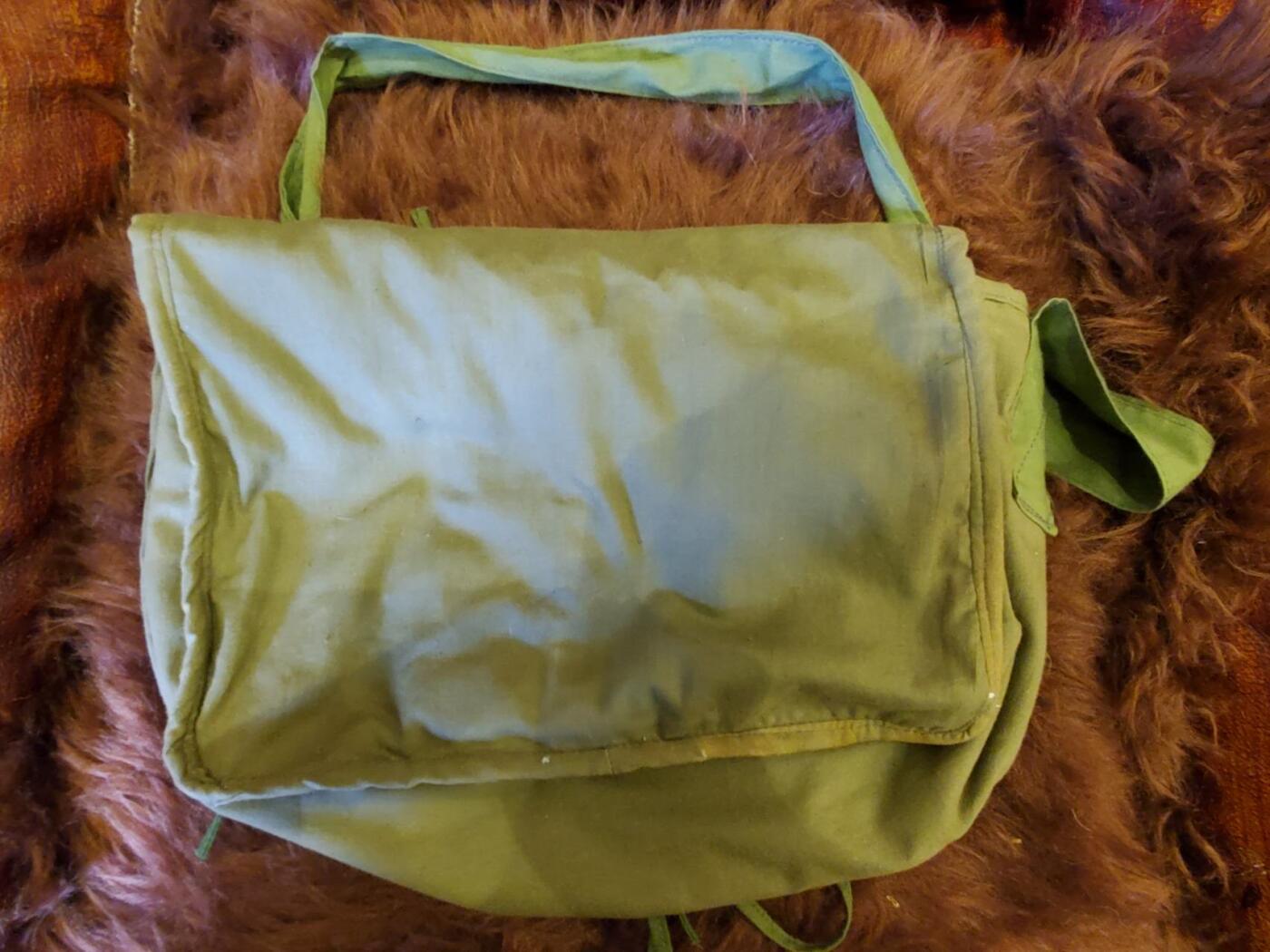 （450件拍品！制服徽章盛宴）罗岚⭐爱藏⭐年前甄选大拍场-店主清仓处理-分享拍场额外现金红包（实体经营） 内部带原主名