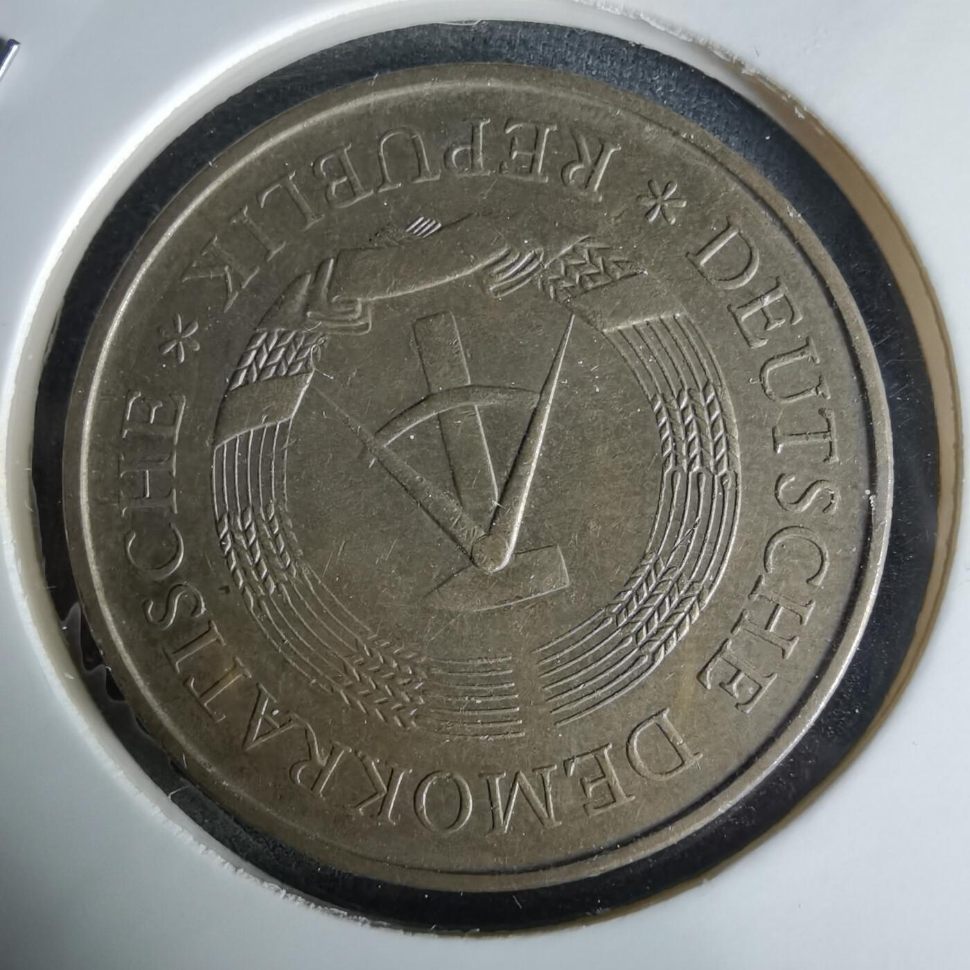 沼泽如烟--第991场 东德1969年5马克