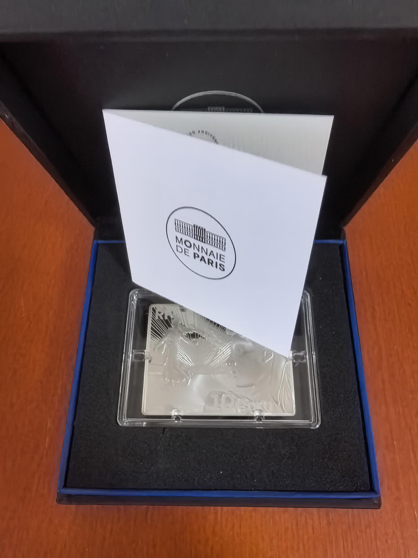 长老汇蛇年精选第一百场拍卖 2021法国罗蒂名作播种者10欧元矩形精制银币，盒证全，3000枚