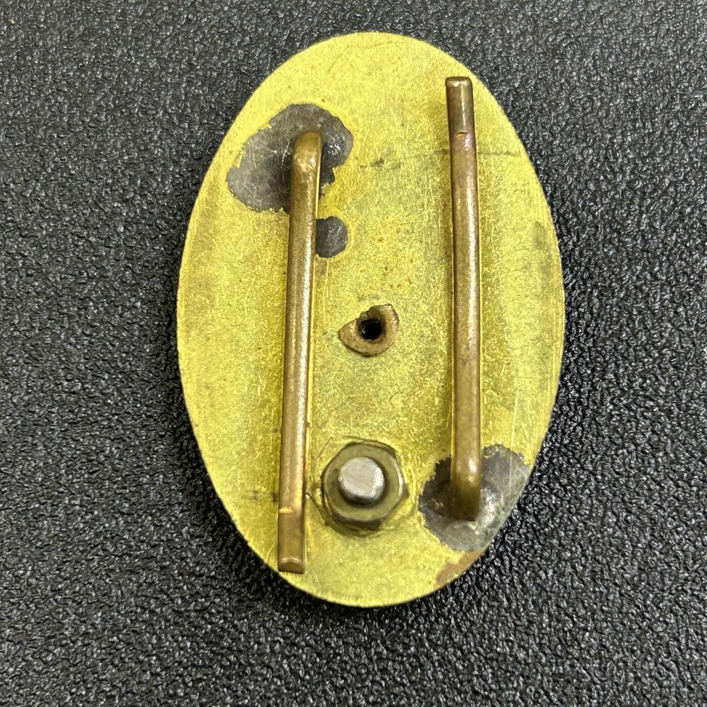 西秦中古拍卖第七十七期 2026马年新春专场 本场拍品年初九发出 匈牙利人民军五级优秀班长证章