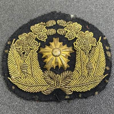 西秦中古拍卖第七十七期 2026马年新春专场 本场拍品年初九发出 - 被鸽子重拍 不忘历史·抗战收藏 日本早期警察刺绣大帽徽