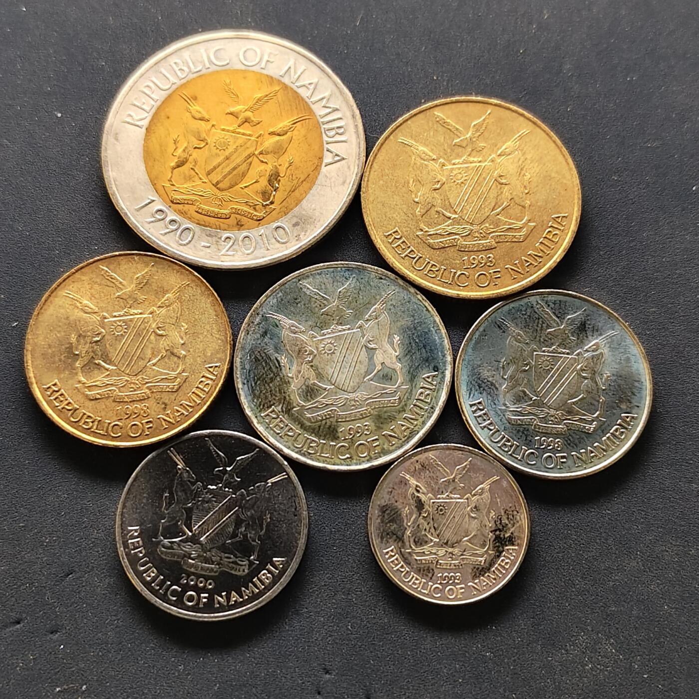 【全场包邮】纯粹捡漏拍502场 纳米比亚1990-2010年7枚套币-含5分FAO+10元央行成立20周年纪念币