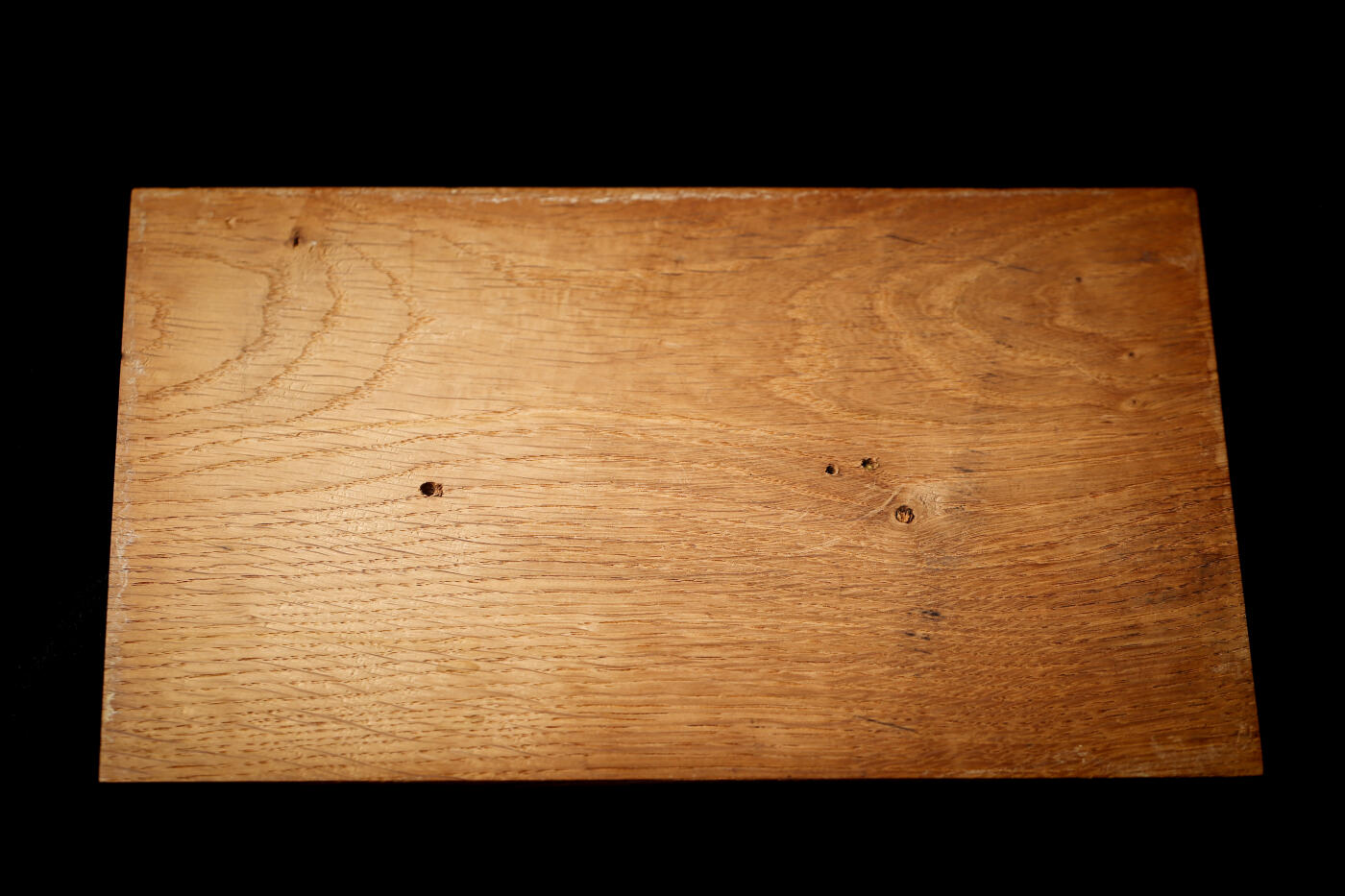 欢庆春节！戎马世界章牌大赏第112期春节大拍  德专场 海军中将威廉·沙克的木制浮雕家族纹章牌（尺寸 26.5 × 16.7 cm） （欧洲版的“门第牌”）