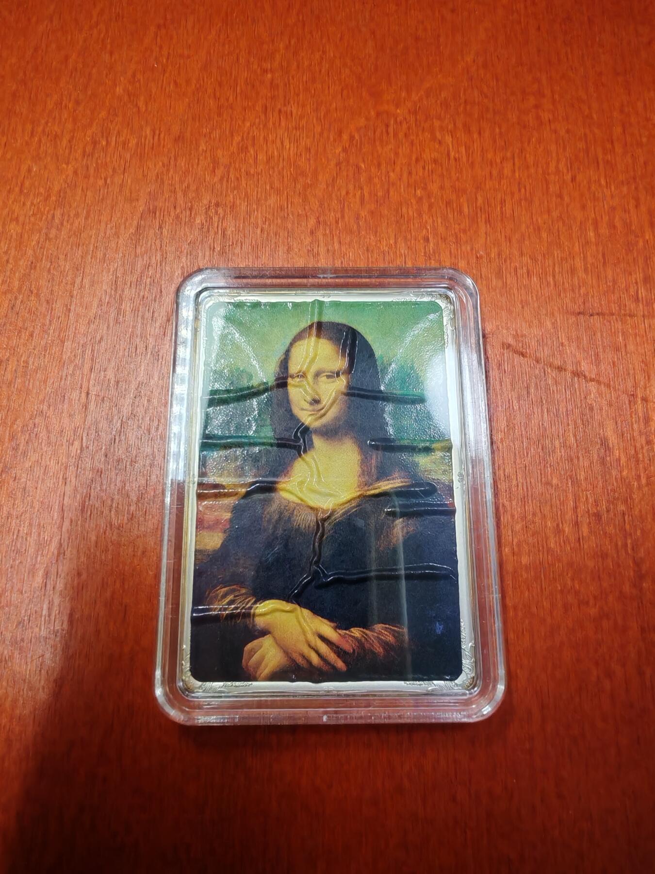 长老汇蛇年精选第一百场拍卖 2018纽埃蒙娜丽莎的微笑2元彩色类精制银币，盒证全，100枚，彩色起皱，原价1800元