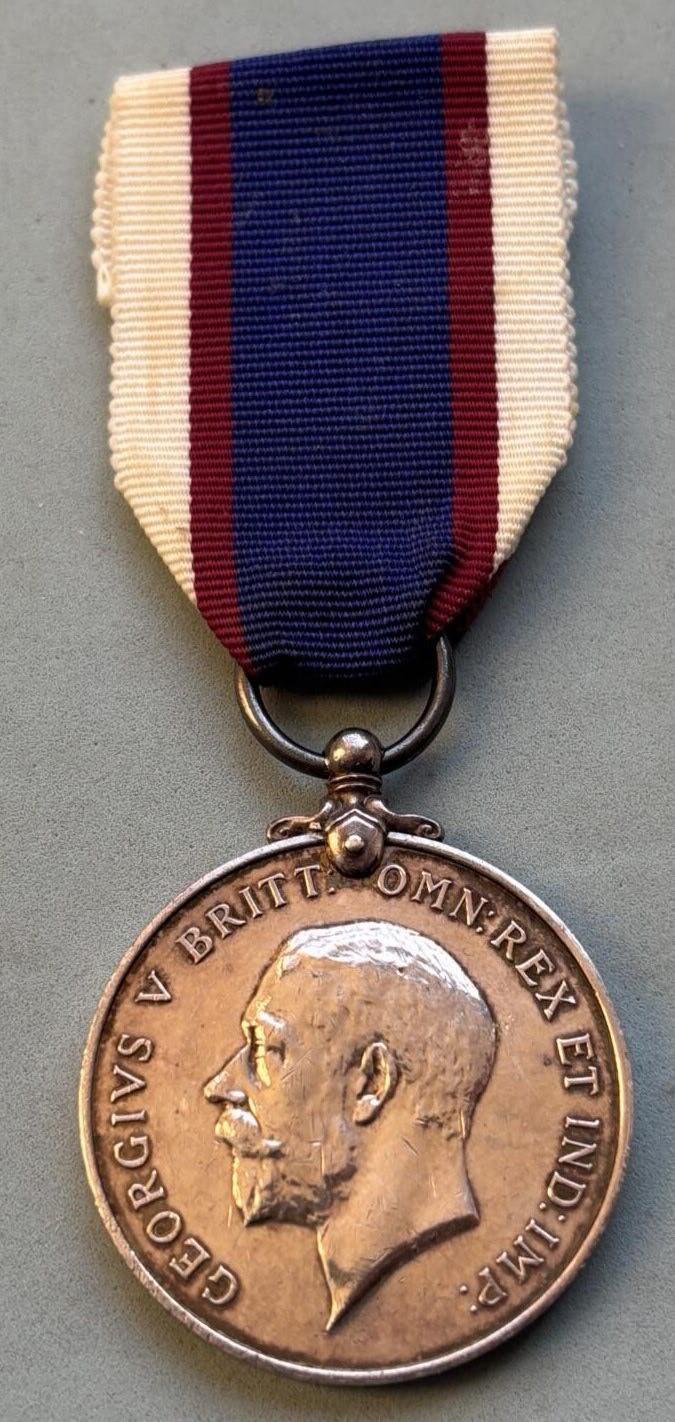 盛世勋华——号角文化勋章邮票专场拍卖第305期 英国海军预备役服役奖章 银制带边铭 总重34克，银价600+