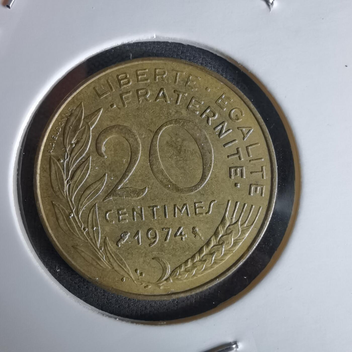 沼泽如烟--第991场 法国1974年20分