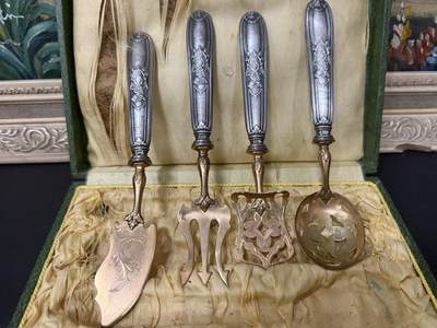 海外回流春节精品专场（一） - 法国回流19世纪纯银餐具一套（左起尺寸：19cm，18cm，16.8cm，17.5cm，重：162.7g，有银款）