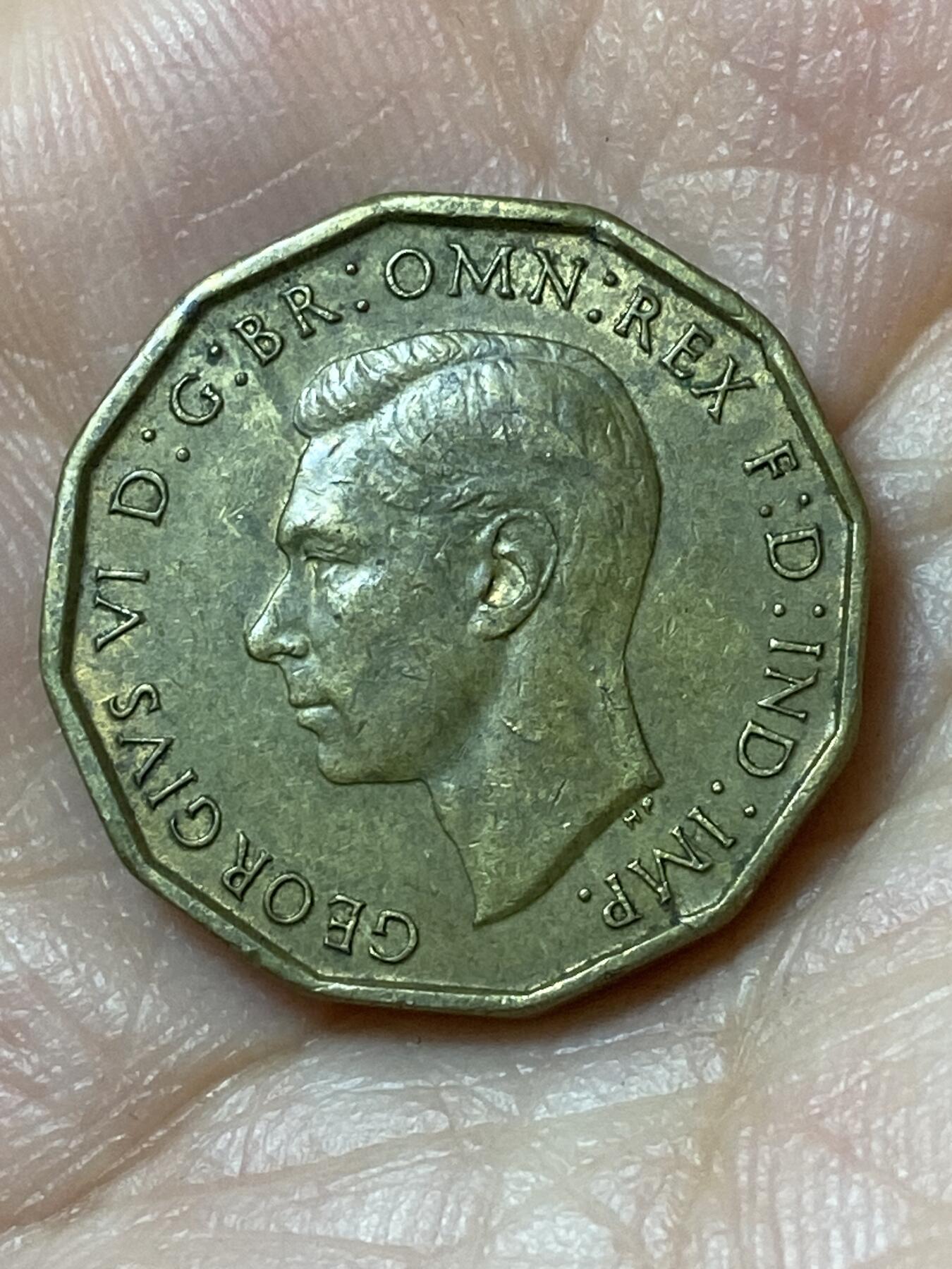 2026年第二十三场(总第一百九十二场）外国好品散币场(年后发货) 英国🇬🇧1943年3便士(乔治六世第一版)