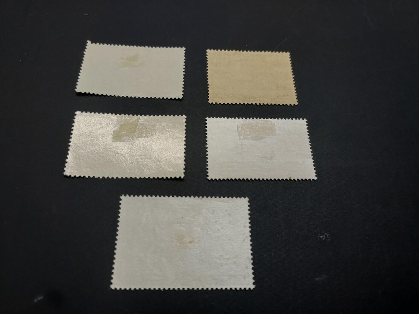 博彦收藏   2月28日 8点邮票专场 全场包邮 香港 纪念票散票5枚 背贴 上品