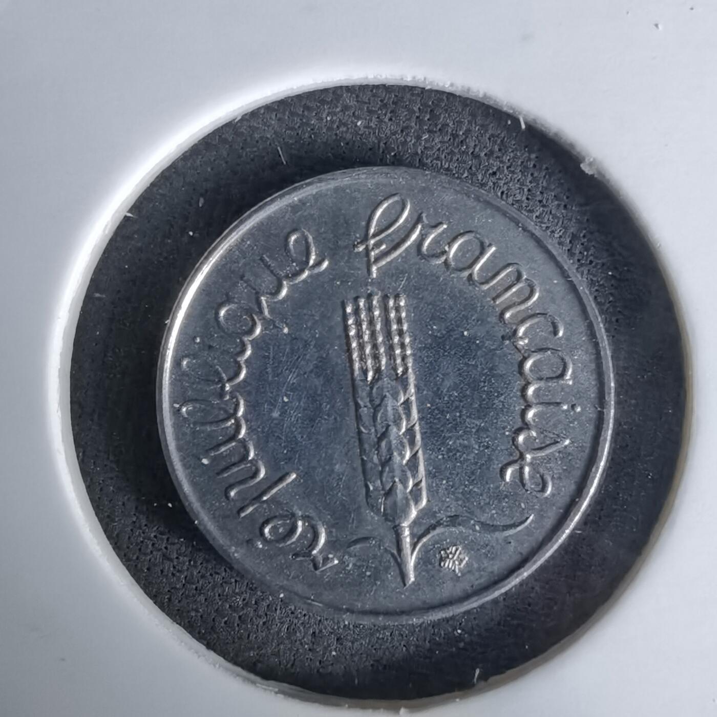 沼泽如烟--第991场 法国1962年一分