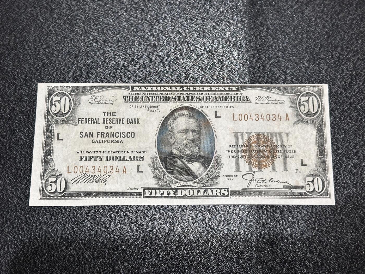 《外钞收藏家》第六百一十期（新年假期场/年后快递恢复正常再发货）（长期征集拍品、欢迎藏友们联系合作）