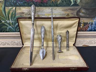 海外回流春节精品专场（一） - 法国回流19世纪银质文具一套（左起尺寸依次为：021.5cm，12.7xm，18.5cm，7.2cm，8.5cm，共计：109.5g，柄处为银质）