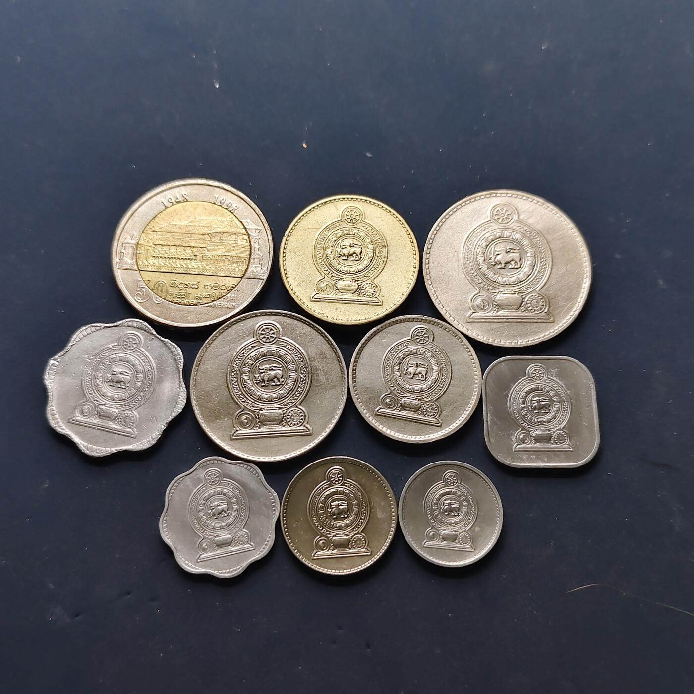 【全场包邮】纯粹捡漏拍502场 斯里兰卡各年份10枚套币