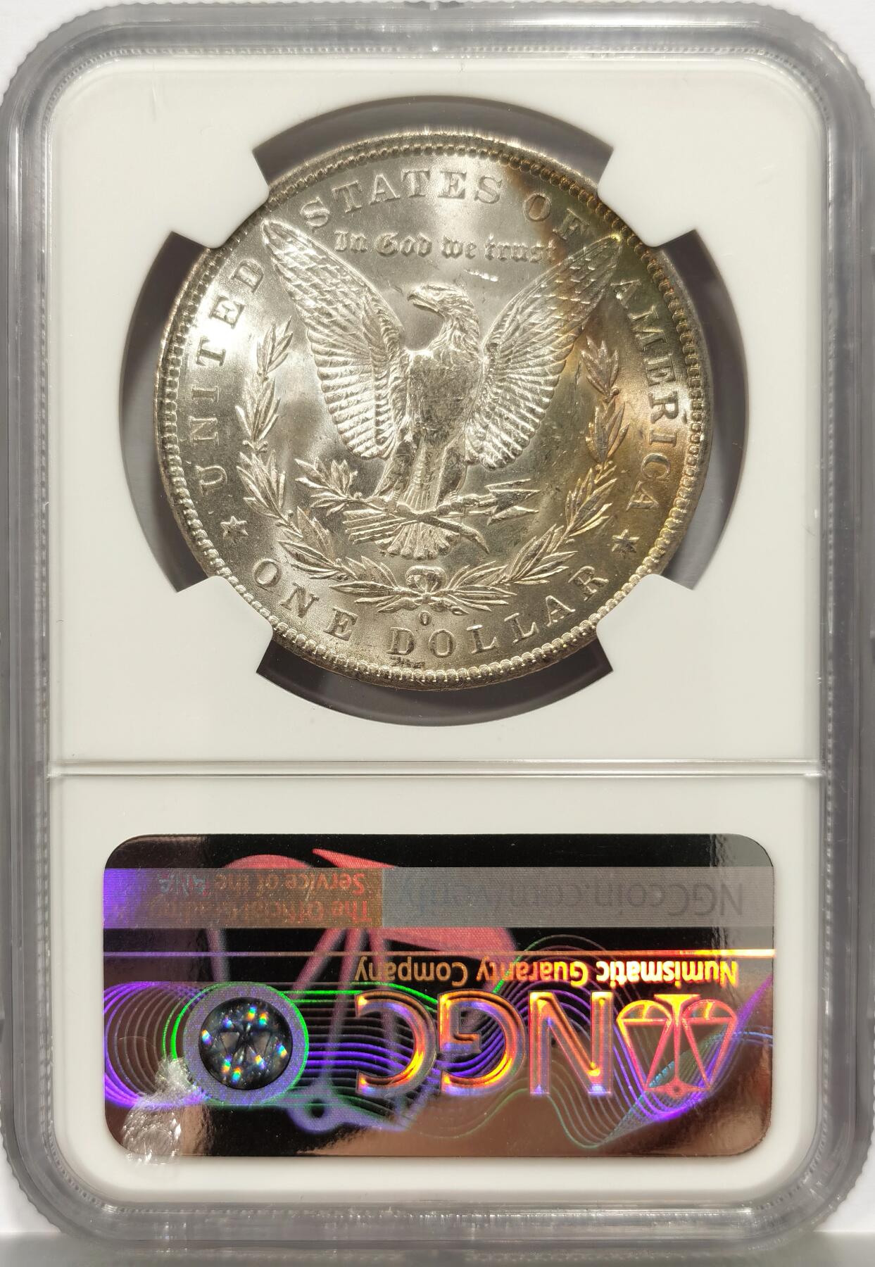 博洋堂蛇年收官专场暨第161期（全场包邮） NGC MS62 美国1884 O版摩根银币 非常好看的月牙彩，带点淡金色硫化包浆，光度一流，转光流畅不断，62分严重低评。