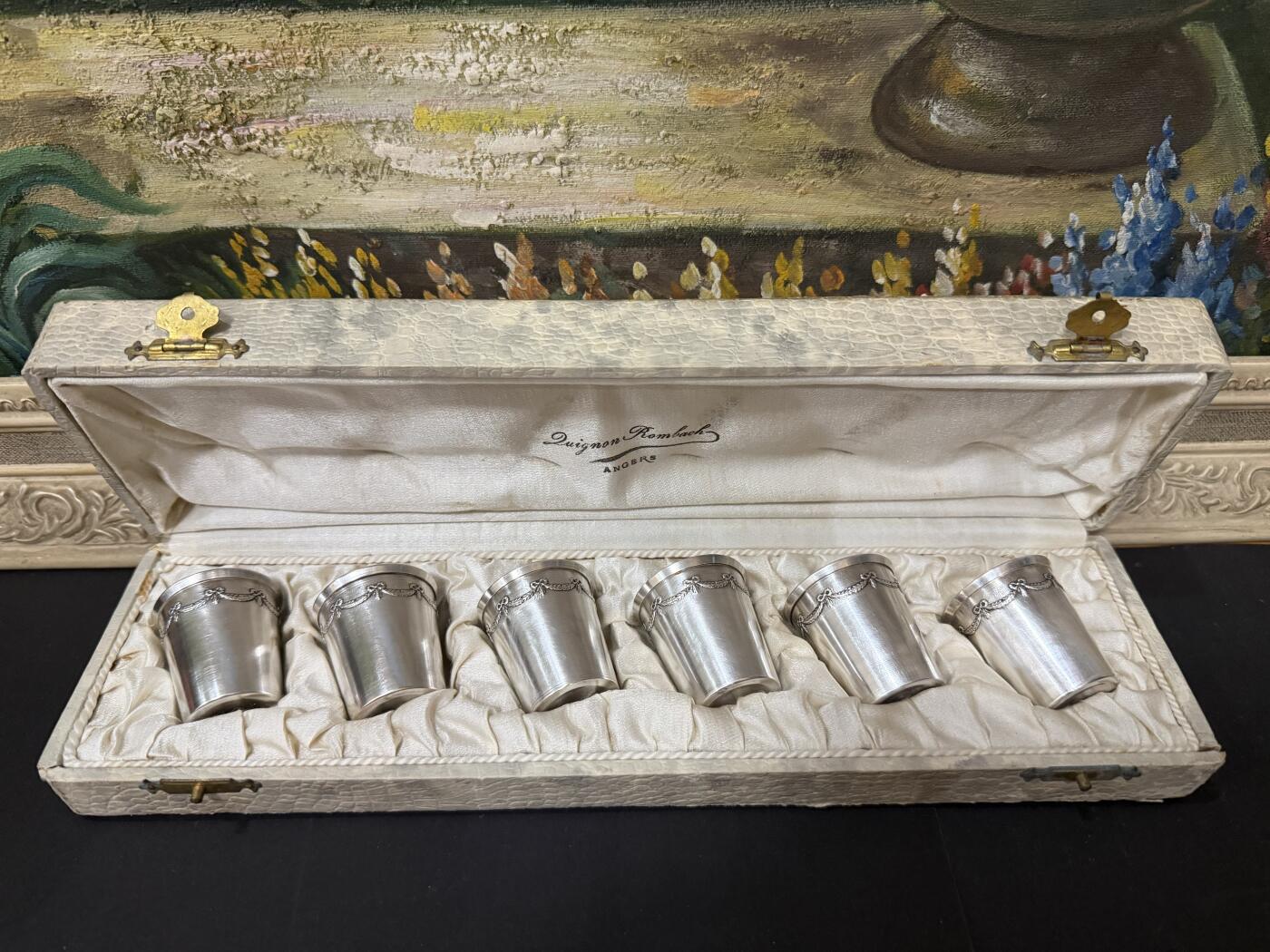 海外回流春节精品专场（一） 法国回流19世纪银质酒杯一套（高：4cm，高3.6cm，合计62.9g，有底款）