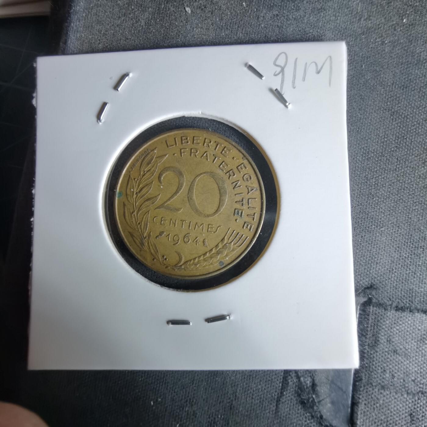 沼泽如烟--第991场 法国1964年20分