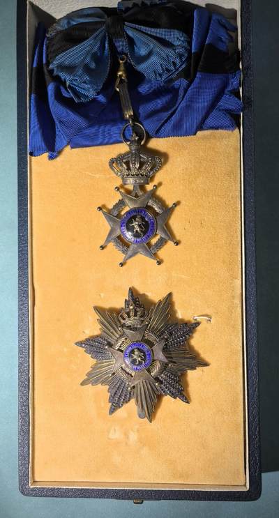 盛世勋华——号角文化勋章邮票专场拍卖第305期 - 比利时王国大十字级利奥波德二世勋章  原盒带厂标 银质带900银标