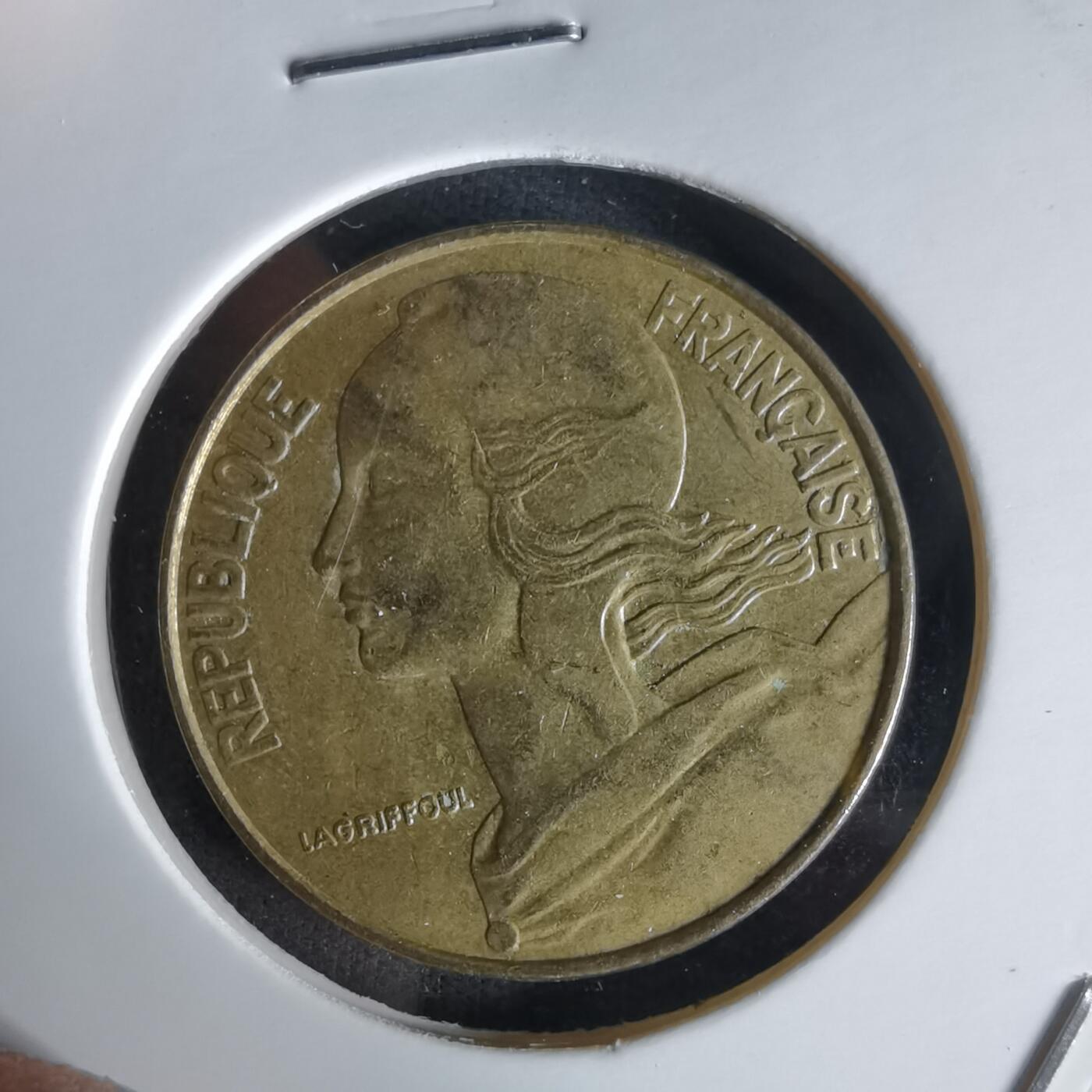 沼泽如烟--第991场 法国1974年20分