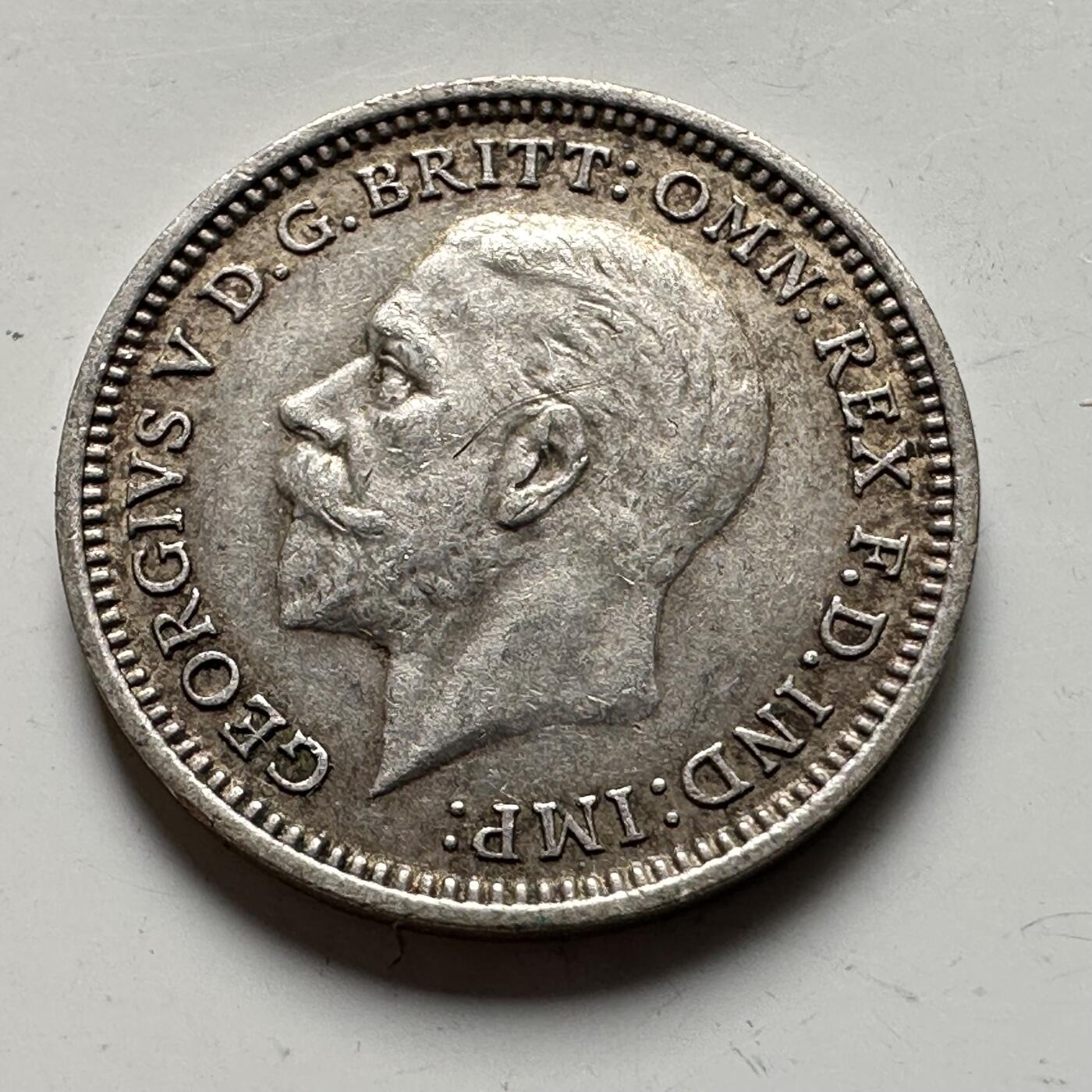 🌹外币初藏🌹🐯2026年第19场 快递已停，正月十五后再发 英国1936年三便士银币 1.41克50%银 