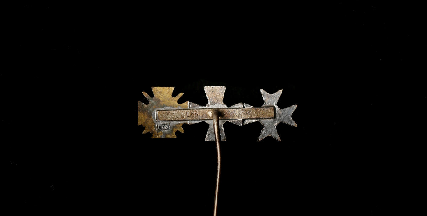 欢庆春节！戎马世界章牌大赏第112期春节大拍  德专场 二战造   L/15标（otto schinkle）   战争辅助十字   汉萨同盟  兴登堡奖章 插针   非常少见