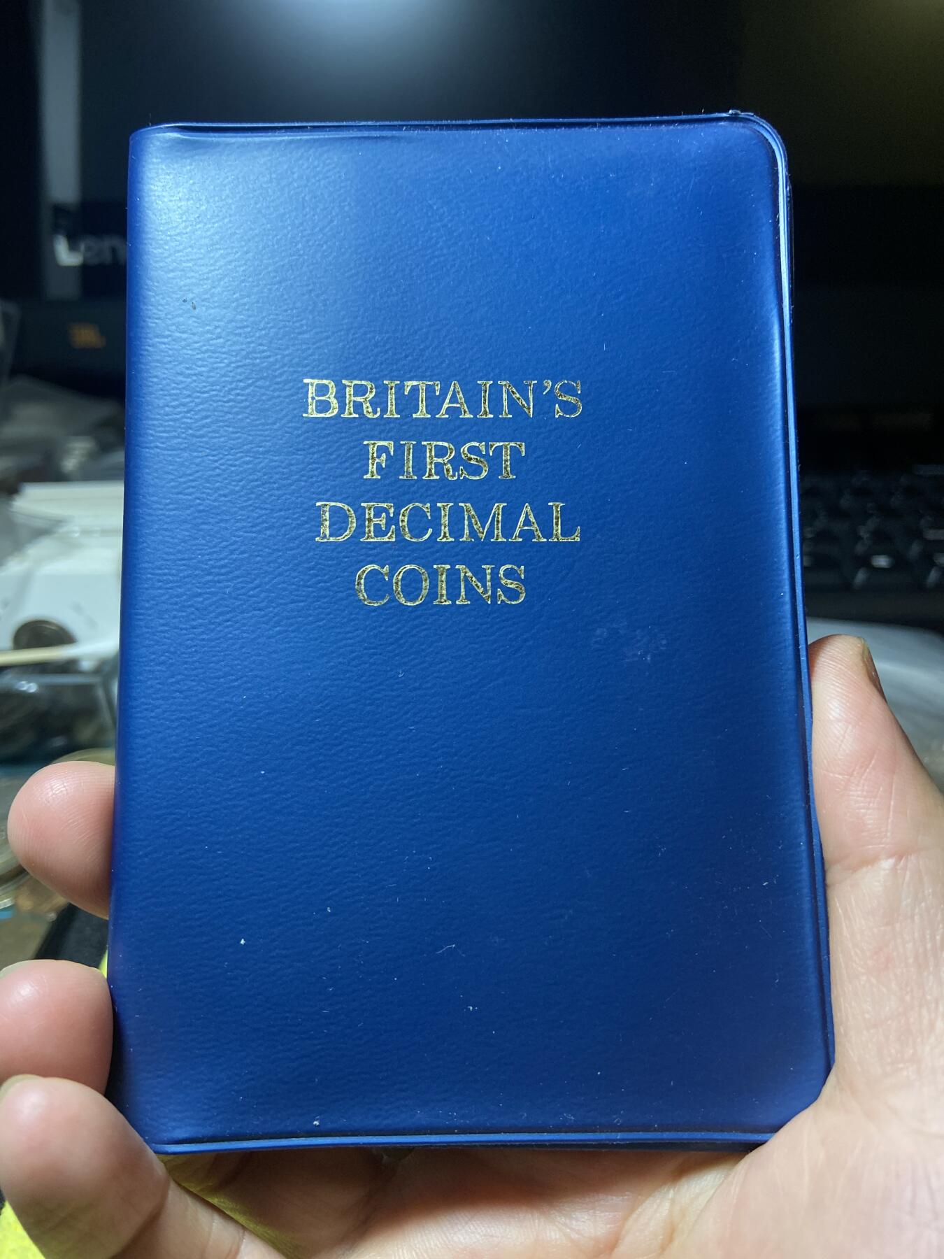 2026年第二十三场(总第一百九十二场）外国好品散币场(年后发货) 英国🇬🇧十进制第一版首发年原册套币5枚