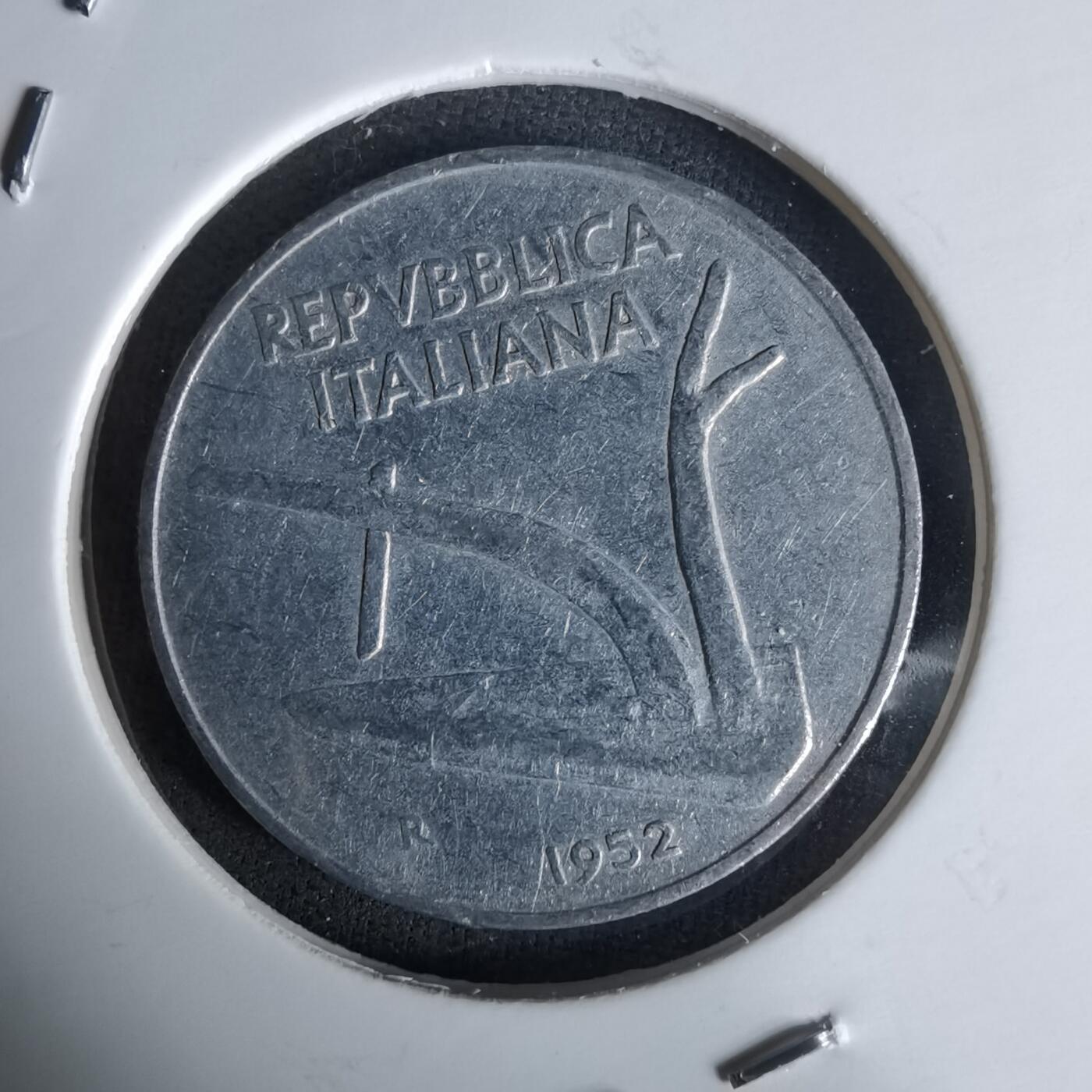 沼泽如烟--第991场 意大利1952年10里拉