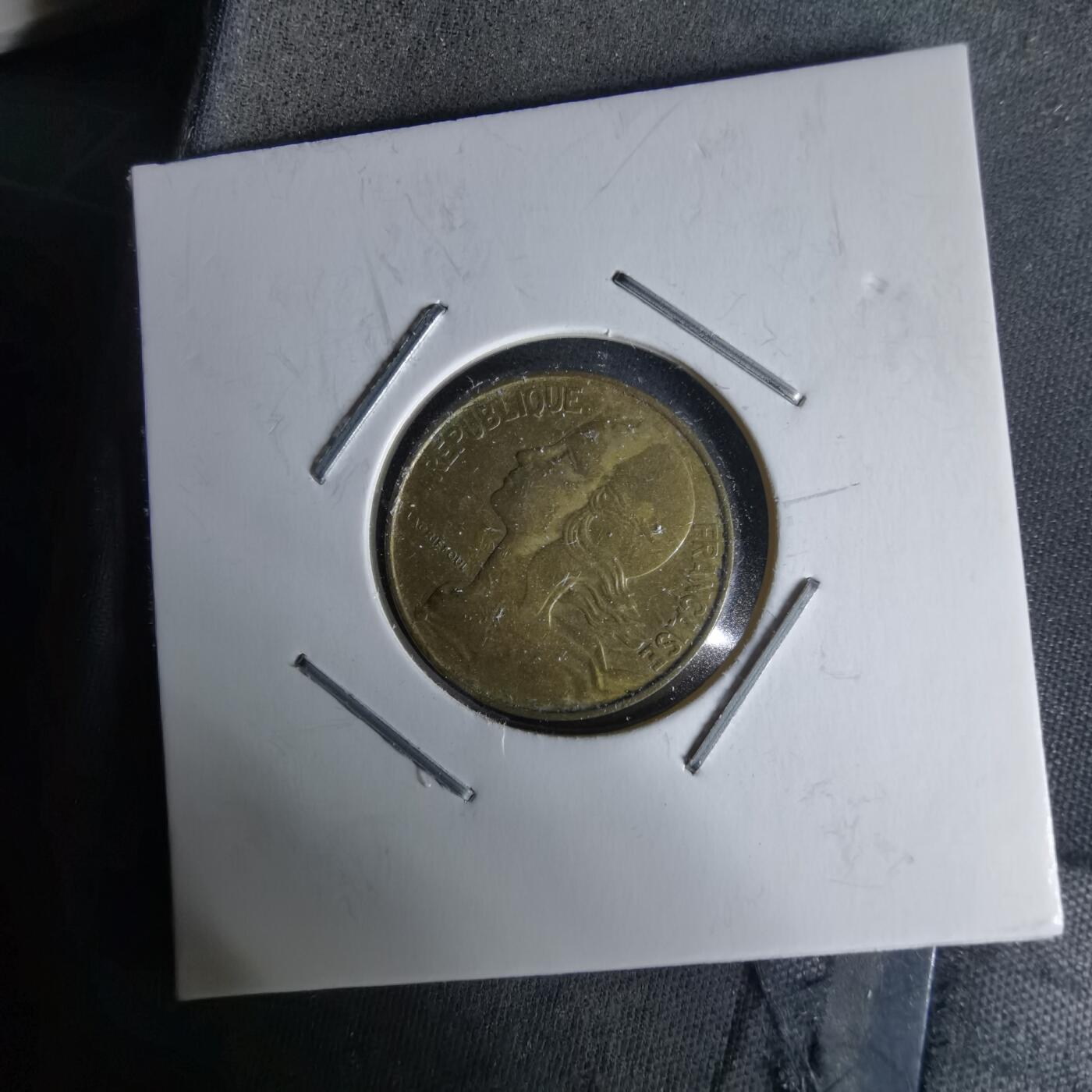 沼泽如烟--第991场 法国1983年十分