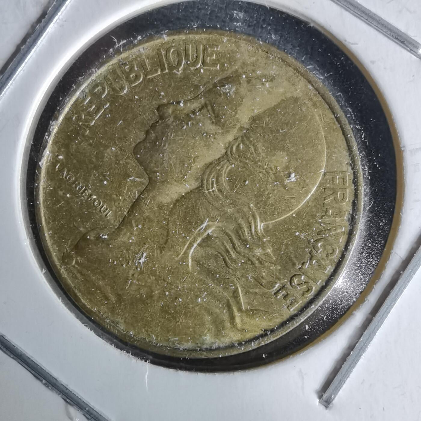 沼泽如烟--第991场 法国1983年十分