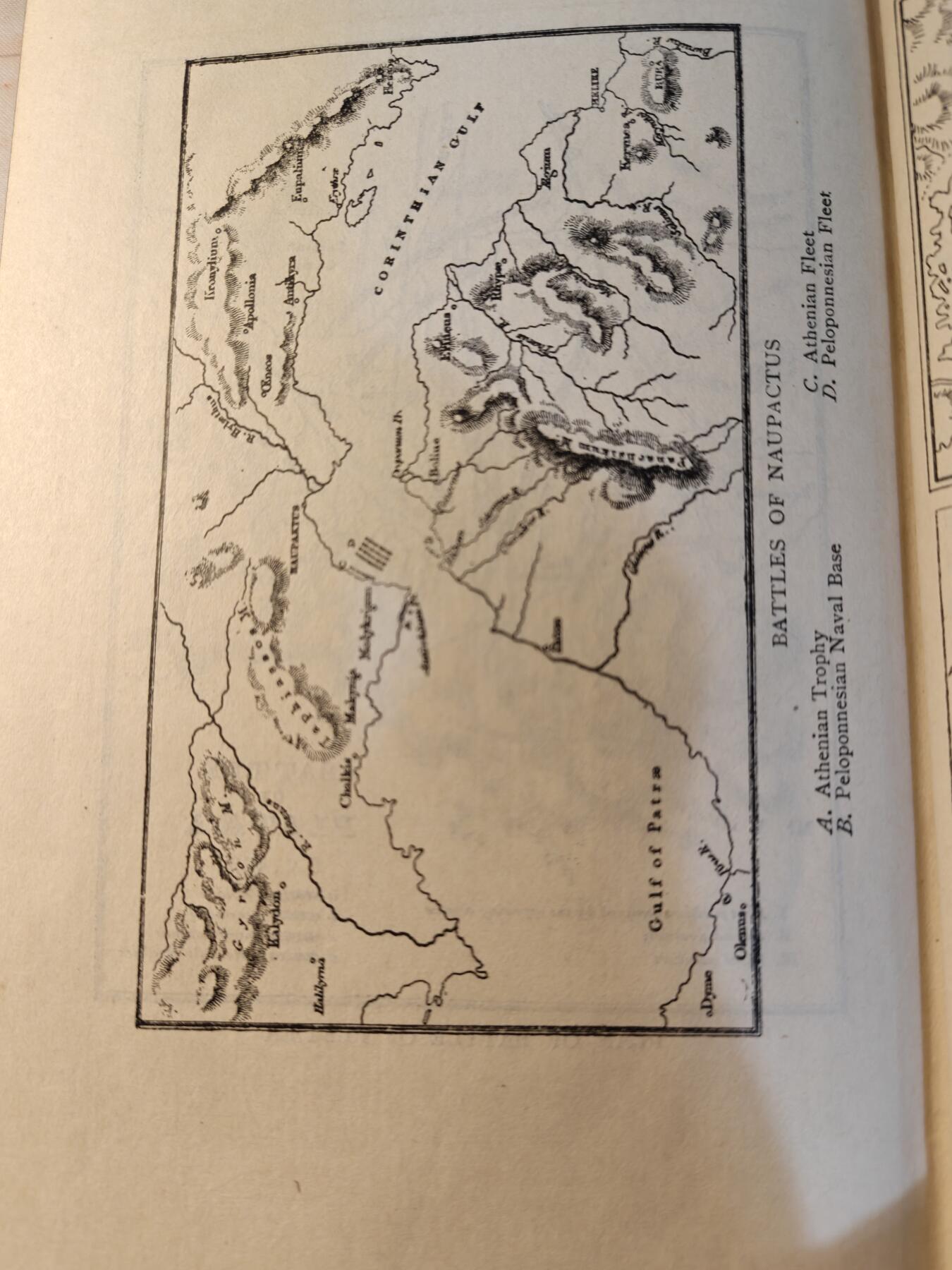 （450件拍品！制服徽章盛宴）罗岚⭐爱藏⭐年前甄选大拍场-店主清仓处理-分享拍场额外现金红包（实体经营） 原国立中央大学外文系教授卡斯卡特旧藏，1929年印刷的History of the PELOPONNESIAN WAR. Done into English by RICHARD CRAWLEY.  （《伯罗奔尼撒战争史》，理查德·克劳利 英译），印有国立中央大学外国语文研究所藏书章，内容附图多