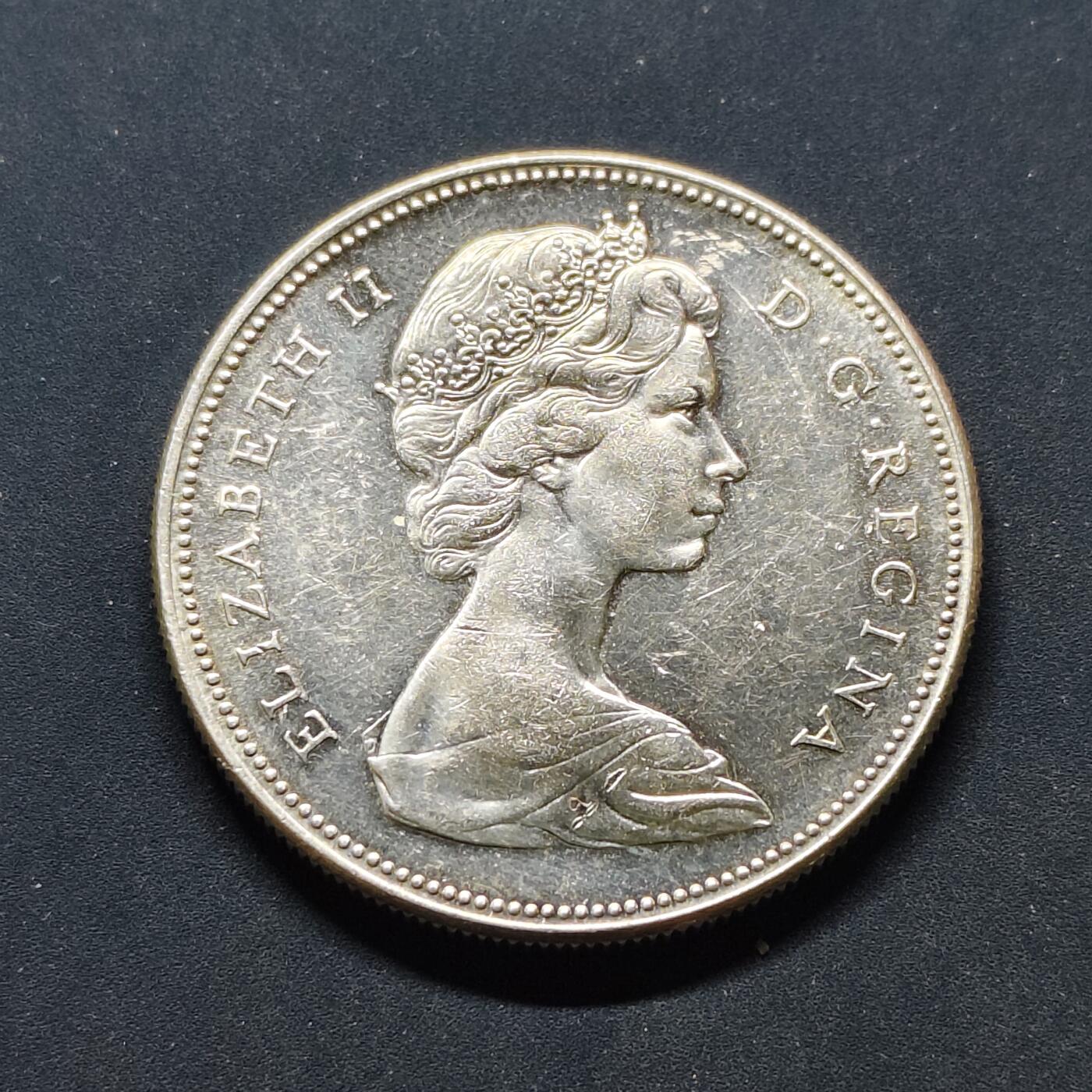 【全场包邮】纯粹捡漏拍503场 加拿大1967年1元联邦百年纪念银币【36.06毫米23.32克80%】