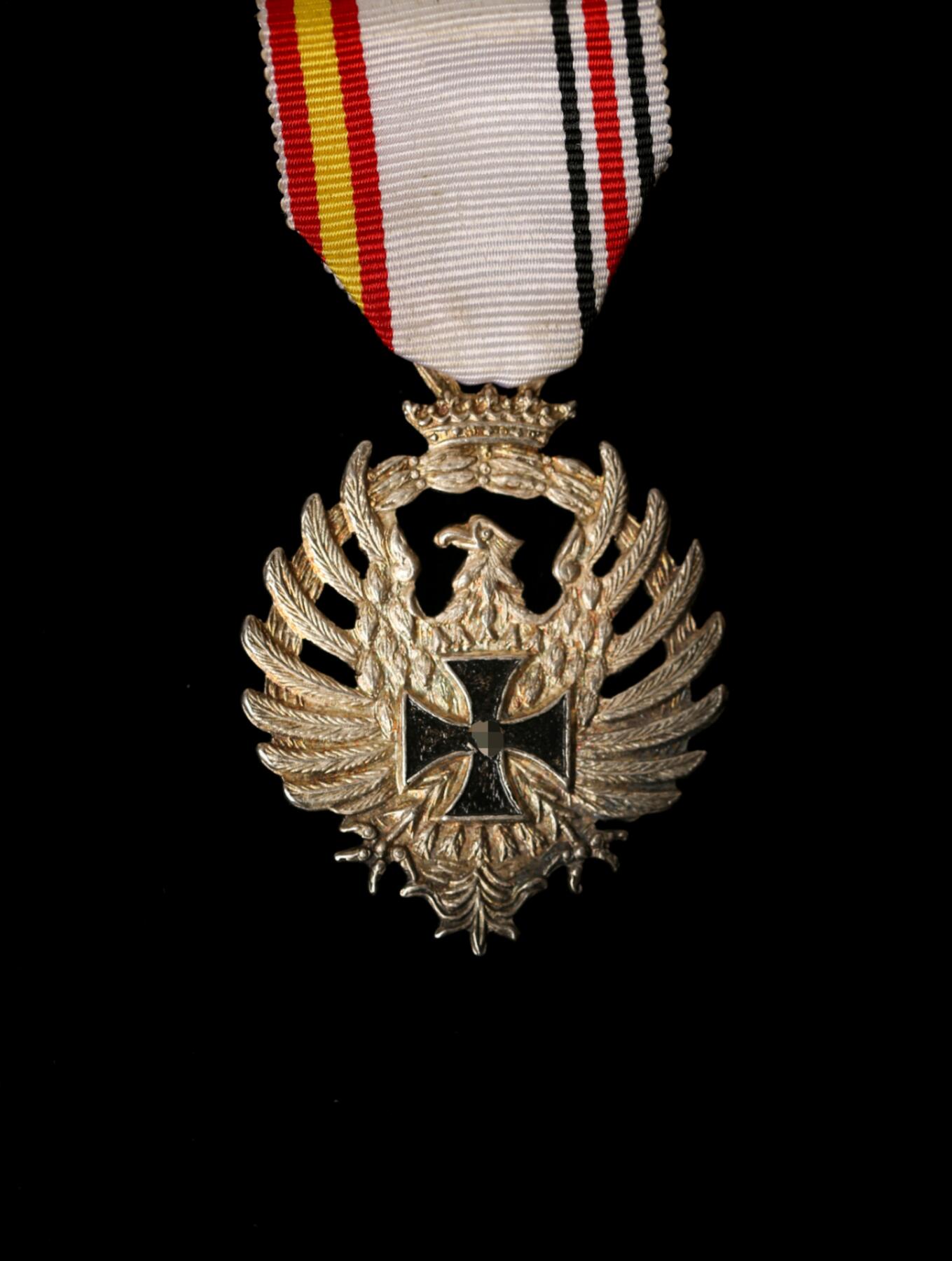 欢庆春节！戎马世界章牌大赏第112期春节大拍  德专场 西班牙蓝色师纪念苏联战役奖章