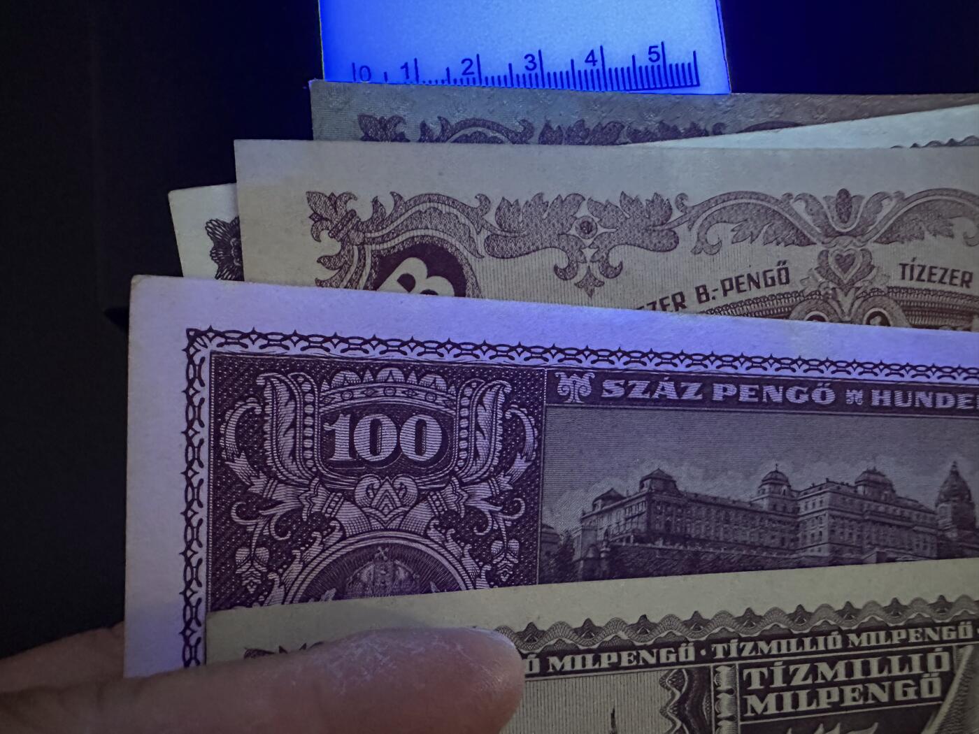 《外钞收藏家》第六百一十期（新年假期场/年后快递恢复正常再发货）（长期征集拍品、欢迎藏友们联系合作）