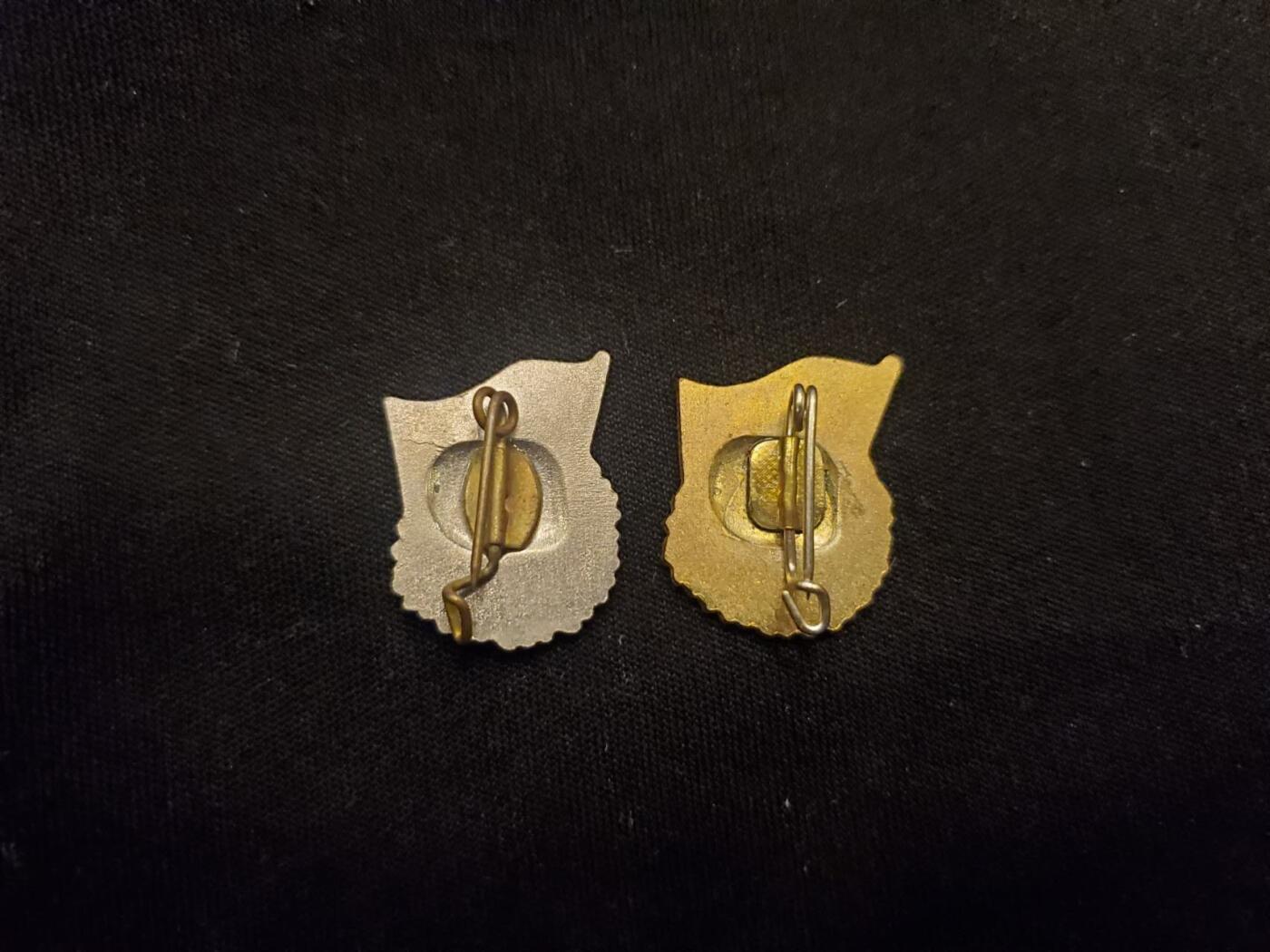 （450件拍品！制服徽章盛宴）罗岚⭐爱藏⭐年前甄选大拍场-店主清仓处理-分享拍场额外现金红包（实体经营） 民主德国fdj青年团金银级优秀成员证章 三人头版本