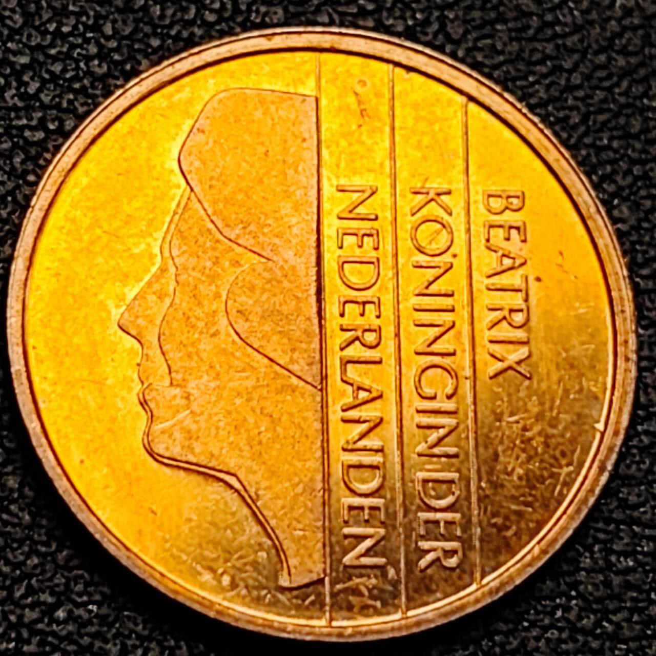 泉币菌-第187场- 精品福利场 （本周五和之前拍的 2月14日发货） 。