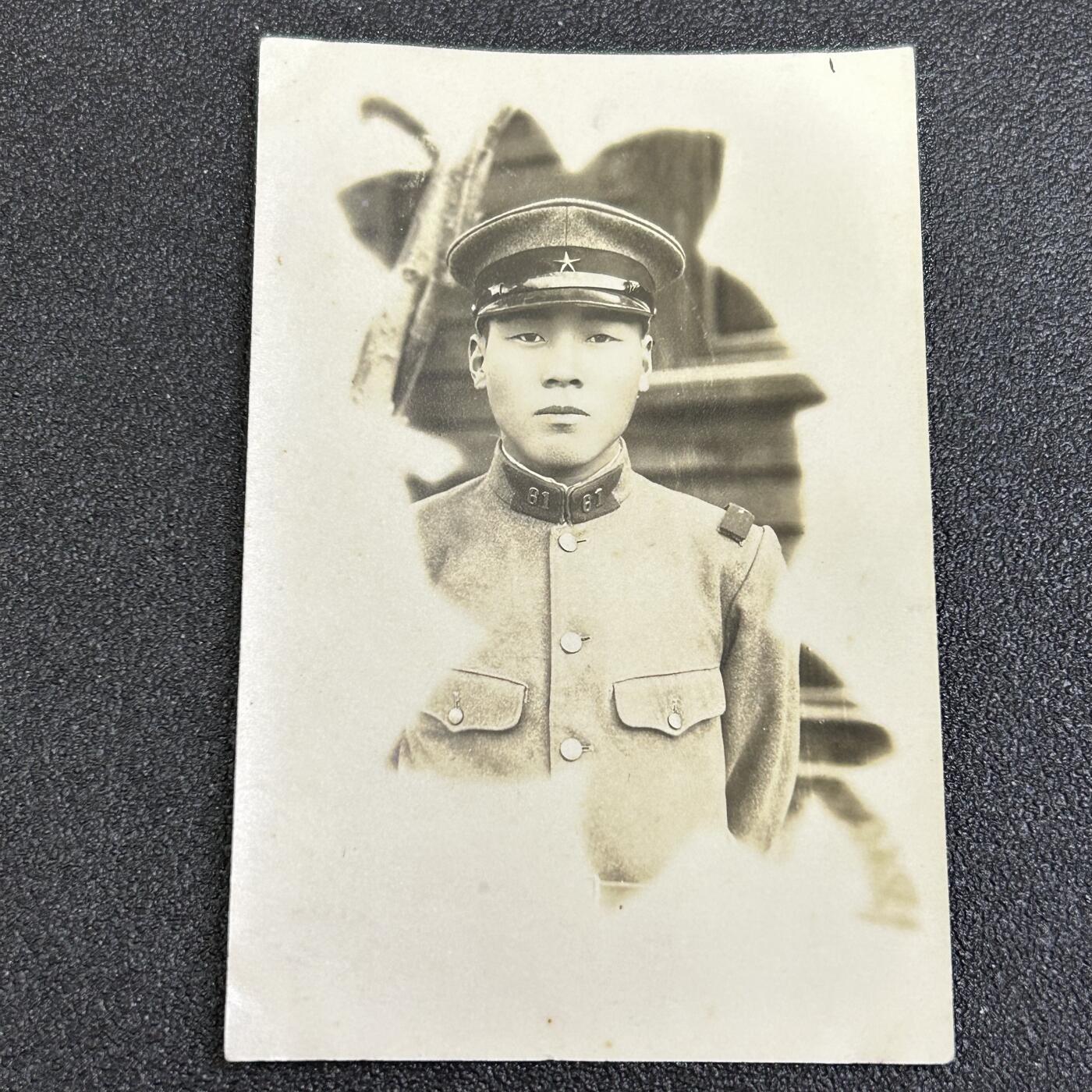 西秦中古拍卖第七十七期 2026马年新春专场 本场拍品年初九发出 不忘历史·抗战收藏 抗战时期 日本61联队士兵照片