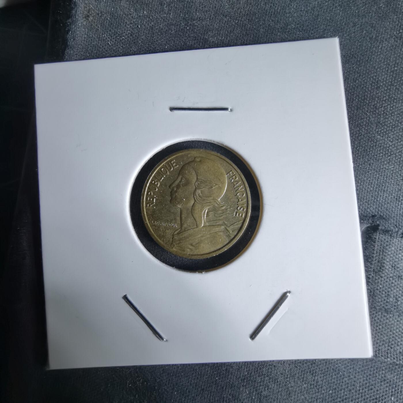 沼泽如烟--第992场 法国1984年五分