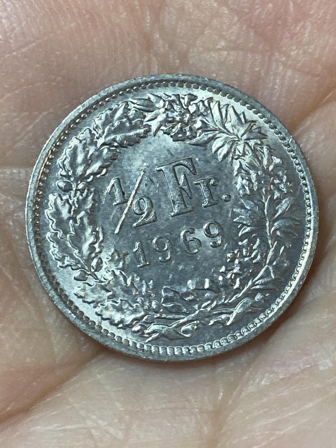 2026年第二十四场(总第一百九十三场）外国好品散币场(免佣金) 瑞士🇨🇭1969年1/2法郎(第三版早期年份，无标版)