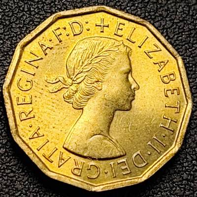 泉币菌-第191场- 迎春节专场 本场拍品多 请提前出价（本周五和之前拍的 2月14日发货） - 厚重 原铜光UNC 1961年 英国3便士铜币 伊丽莎白二世 21mm 多边形币 