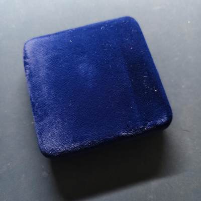 【全场包邮】纯粹捡漏拍503场 - 【少见】澳门1989年100皮阿斯特生肖蛇年克朗型精制纪念银币【38.6毫米28.28克92.5%】-盒证全-量5000