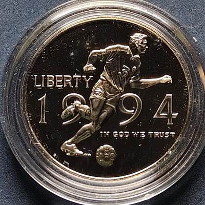 【全场包邮】纯粹捡漏拍502场 - 美国1994年半元美国世界杯精制纪念币