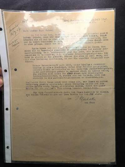 （450件拍品！制服徽章盛宴）罗岚⭐爱藏⭐年前甄选大拍场-店主清仓处理-分享拍场额外现金红包（实体经营） - 1947年德国去纳粹化证明请求函 二战结束后，盟军在德国推行“去纳粹化”政策，要求前纳粹党员和公职人员提供“脱纳粹证明”（Entlastungszeugnisse），以证明自己并非狂热的纳粹分子，从而避免被清算 Paul Wuttke在雷姆沙伊德办理去纳粹化手续时遇到困难，无法提供足够的脱罪证明，因此写信求助老友Grimm先生，希望他能出具一份书面声明。