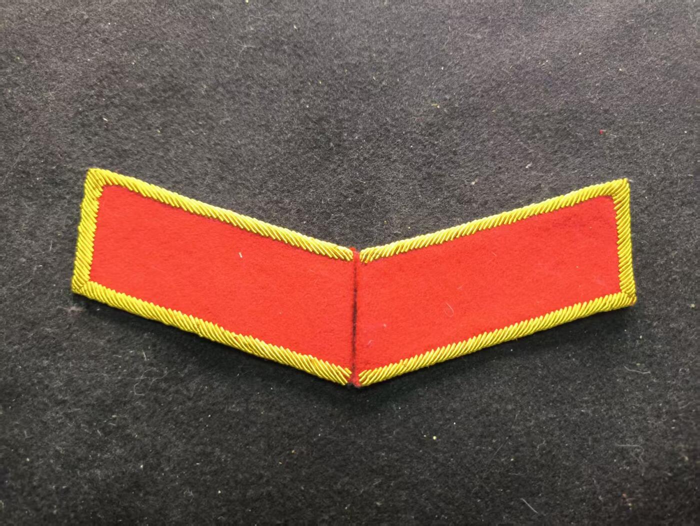 （450件拍品！制服徽章盛宴）罗岚⭐爱藏⭐年前甄选大拍场-店主清仓处理-分享拍场额外现金红包（实体经营）