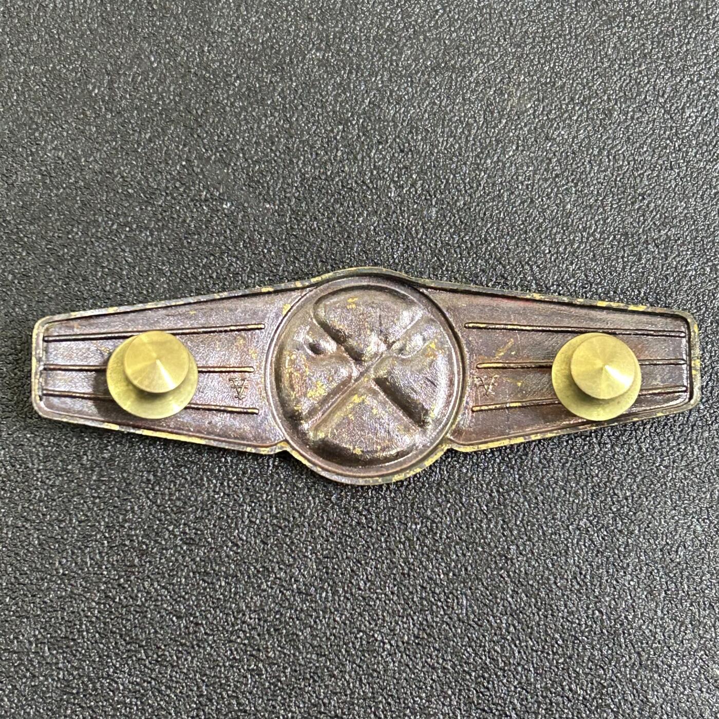 西秦中古拍卖第七十七期 2026马年新春专场 本场拍品年初九发出 西德 联邦德国 铜级通用军官技能等级证章