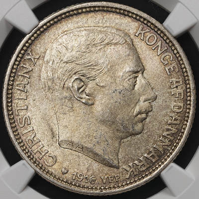修遠堂世界钱币第105期，马年首拍 - NGC MS64 1916年丹麦海豚2克朗银币